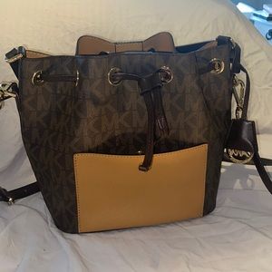 Michael Kira bucket bag purse